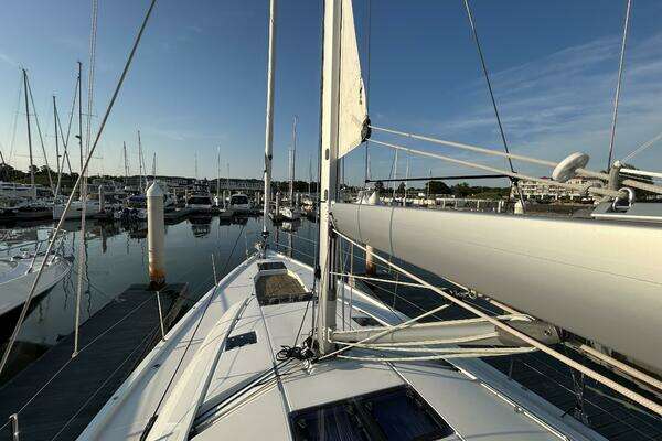 Jeanneau 54 Yacht For Sale