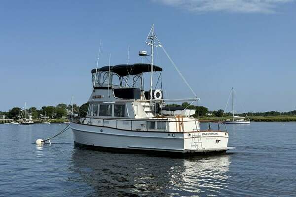36-ft-Grand Banks-1981-36 Classic-Light Dancing Newburyport Massachusetts United States  yacht for sale