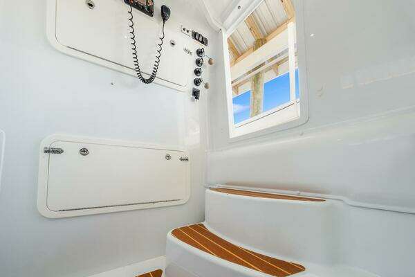 Yellowfin 39 Yacht For Sale