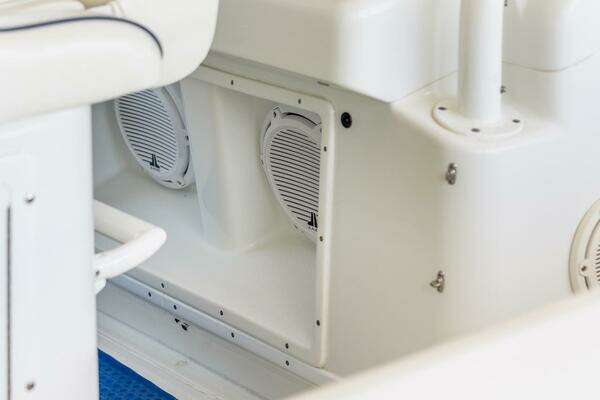 Yellowfin 39 Yacht For Sale