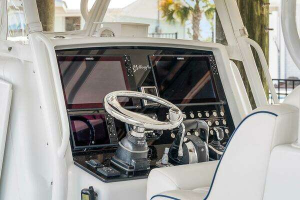 Yellowfin 39 Yacht For Sale