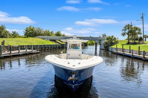 Photo of the 2013 Yellowfin 39 Offshore
