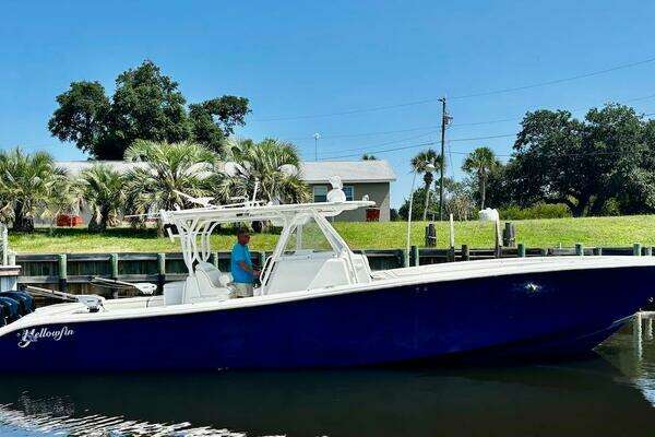 39-ft-Yellowfin-2013-39- Stuart    yacht for sale