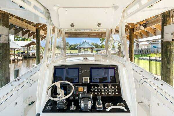 Yellowfin 39 Yacht For Sale