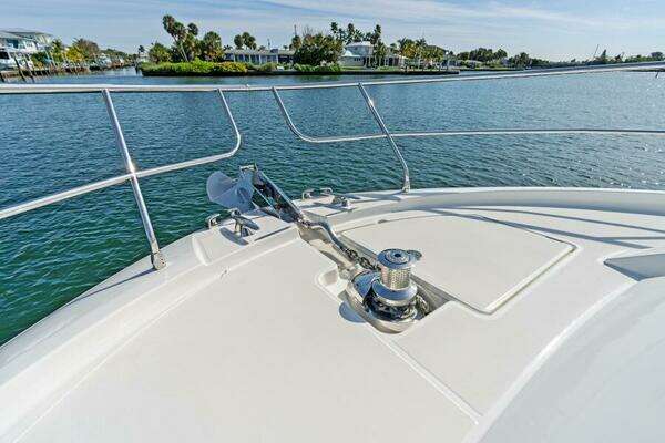 Prestige 520 Flybridge Yacht For Sale