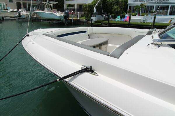 Tiara Yachts 38LX Yacht For Sale