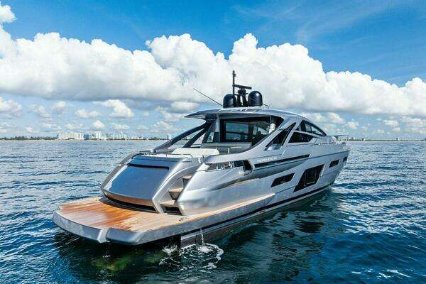 Pershing 7X Yacht For Sale