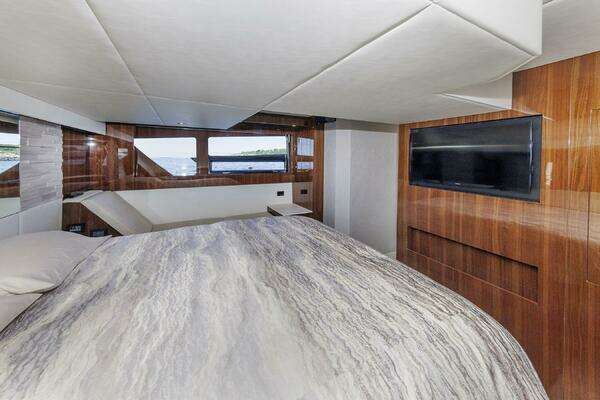 Cruisers Yachts  Yacht For Sale