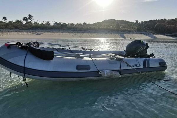 Mari Sol 39ft Leopard Yacht For Sale