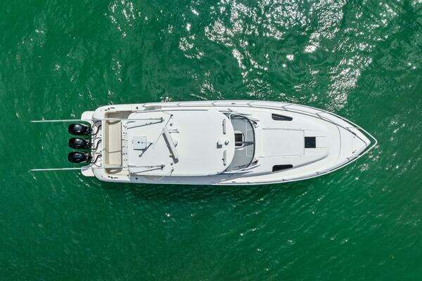 Intrepid 430 Sport Yacht Yacht For Sale