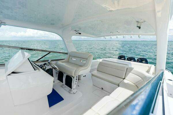 Intrepid 430 Sport Yacht Yacht For Sale