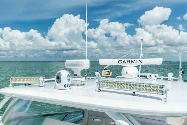 Intrepid 430 Sport Yacht Yacht For Sale