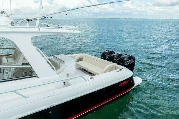 Intrepid 430 Sport Yacht Yacht For Sale