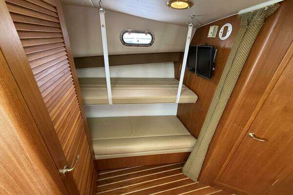 Pursuit  Yacht For Sale