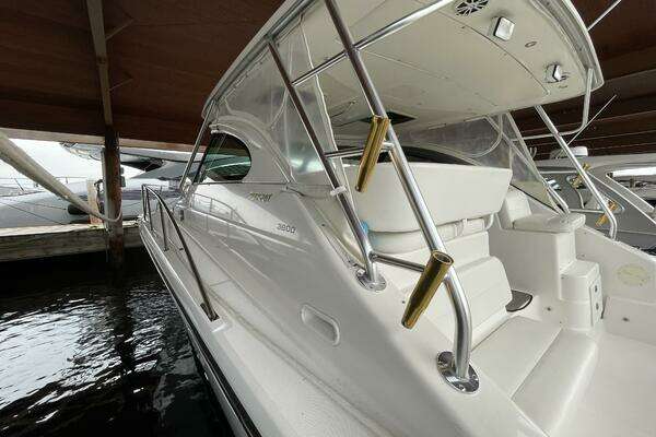 Pursuit  Yacht For Sale