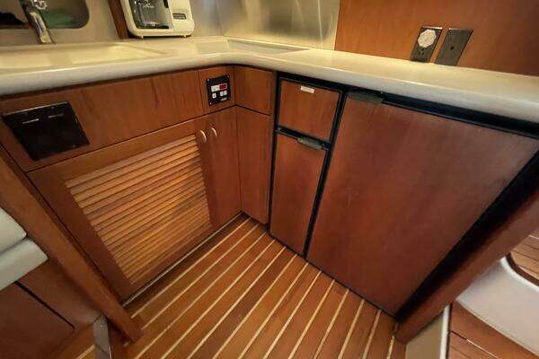 Pursuit  Yacht For Sale