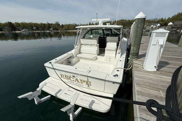 Pursuit  Yacht For Sale