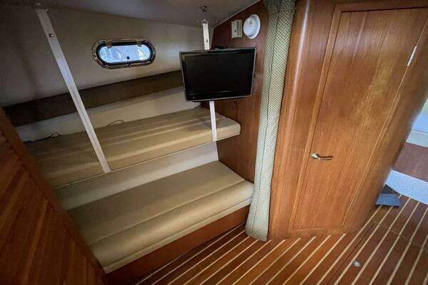 Pursuit  Yacht For Sale