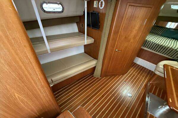 Pursuit  Yacht For Sale