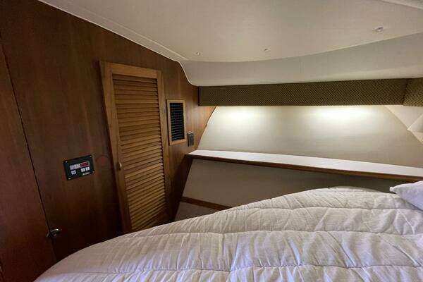 Pursuit  Yacht For Sale
