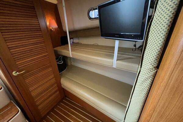 Pursuit  Yacht For Sale