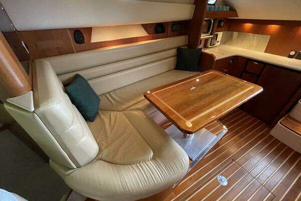 Pursuit  Yacht For Sale