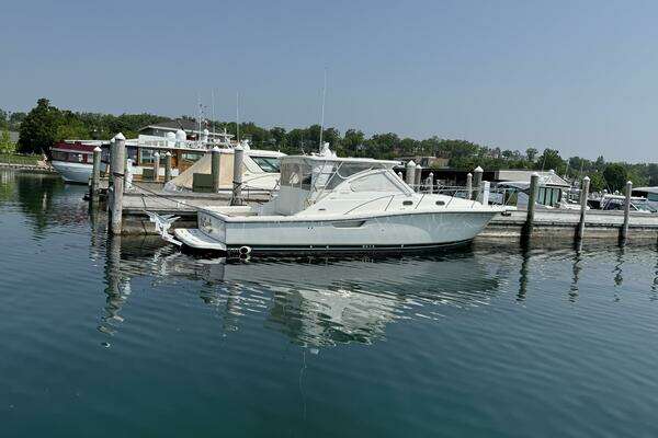 Pursuit  Yacht For Sale