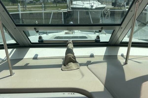 33ft Sea Ray Yacht For Sale