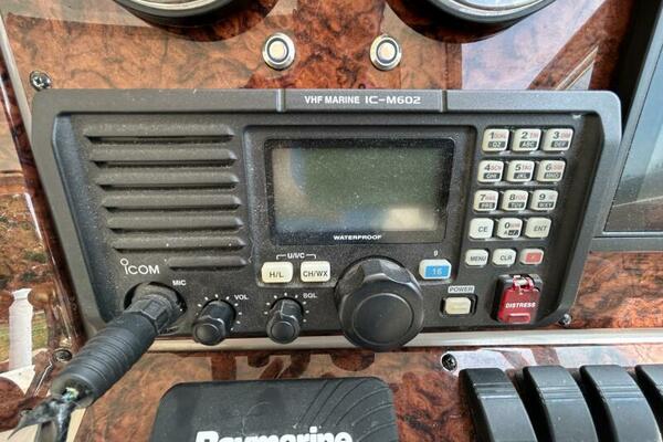 33ft Sea Ray Yacht For Sale