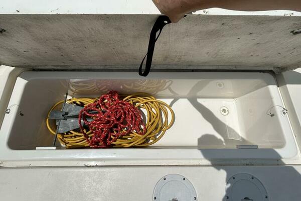 33ft Sea Ray Yacht For Sale