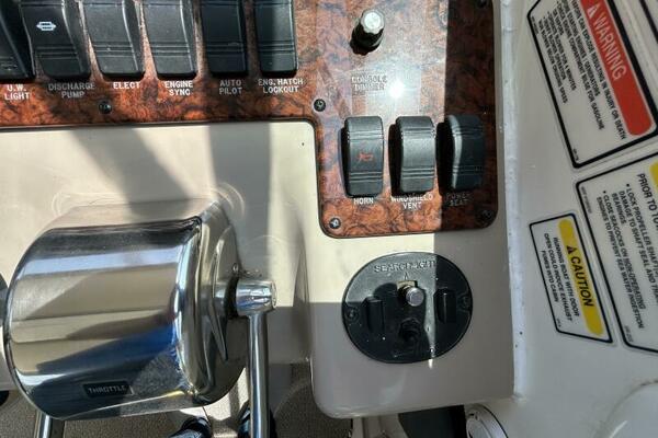 33ft Sea Ray Yacht For Sale