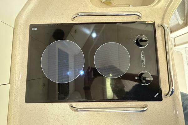 33ft Sea Ray Yacht For Sale