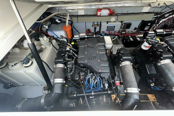 33ft Sea Ray Yacht For Sale