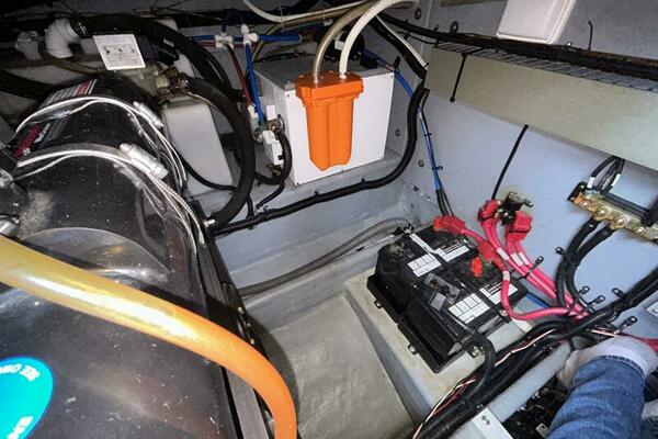 33ft Sea Ray Yacht For Sale