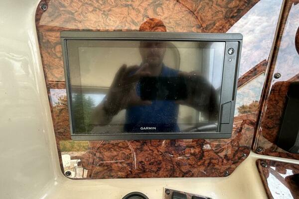 33ft Sea Ray Yacht For Sale