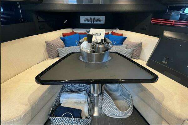 Azimut Verve 42 Yacht For Sale