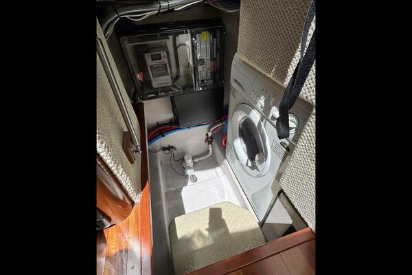 39ft Sea Ray Yacht For Sale