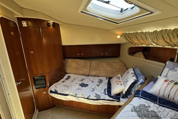 39ft Sea Ray Yacht For Sale