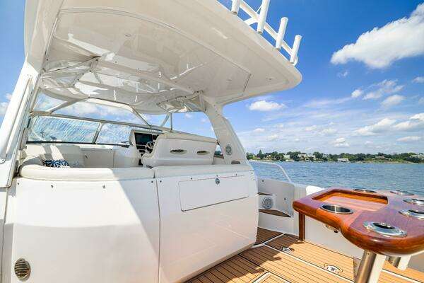 Intrepid 430 Sport Yacht Yacht For Sale