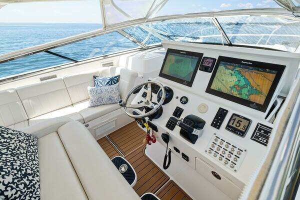 Intrepid 430 Sport Yacht Yacht For Sale