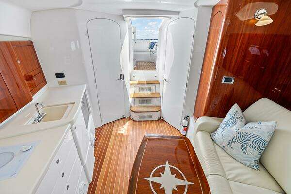 Intrepid 430 Sport Yacht Yacht For Sale
