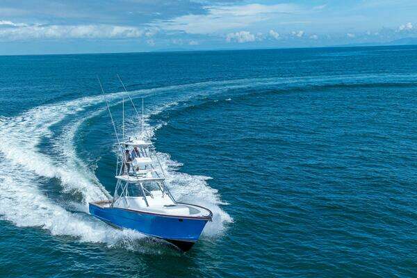 Maverick Yachts Costa Rica 36 Walkaround Yacht For Sale