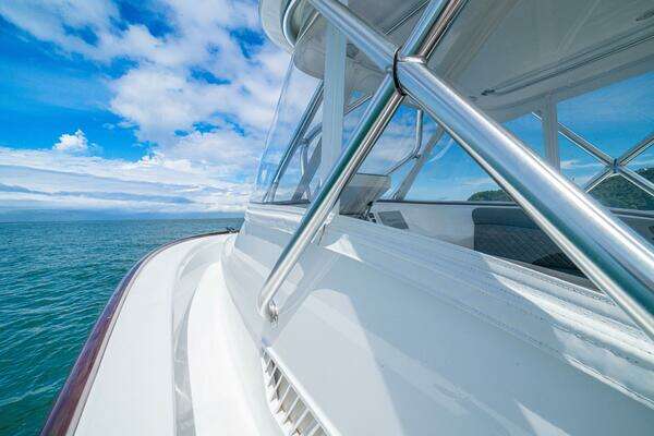 Maverick Yachts Costa Rica 36 Walkaround Yacht For Sale