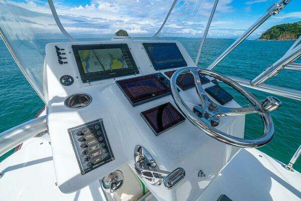 Maverick Yachts Costa Rica 36 Walkaround Yacht For Sale