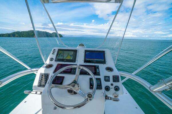 Maverick Yachts Costa Rica 36 Walkaround Yacht For Sale
