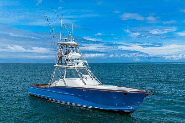 Maverick Yachts Costa Rica 36 Walkaround Yacht For Sale
