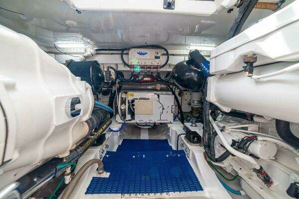 Maverick Yachts Costa Rica 36 Walkaround Yacht For Sale
