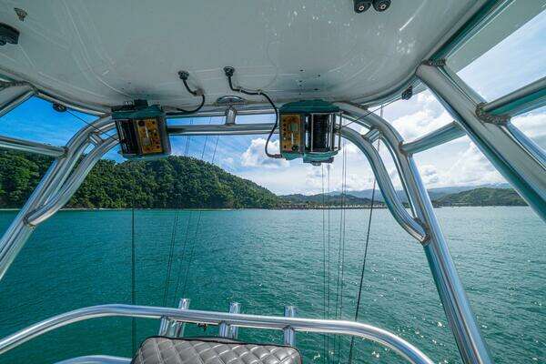 Maverick Yachts Costa Rica 36 Walkaround Yacht For Sale