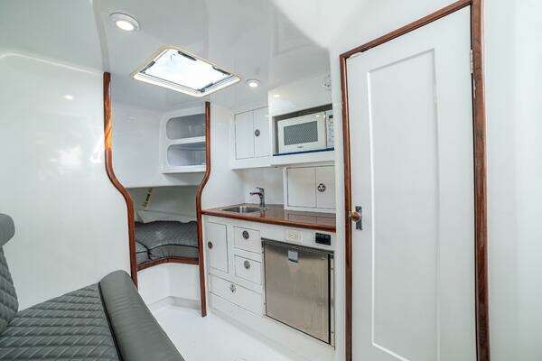 Maverick Yachts Costa Rica 36 Walkaround Yacht For Sale