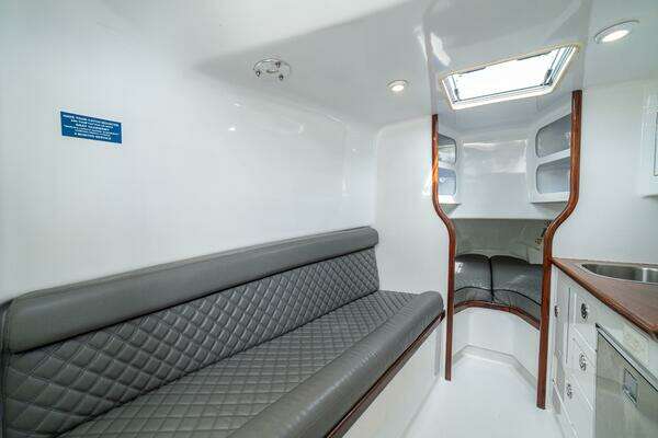 Maverick Yachts Costa Rica 36 Walkaround Yacht For Sale